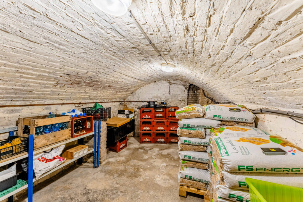 photo_bb6b88ce0617d6ec081ed7aff1530a8e-27421