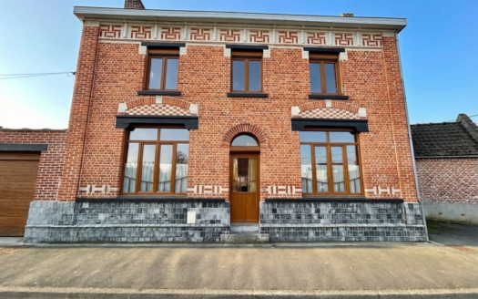 MAISON DE CARACTÈRE !