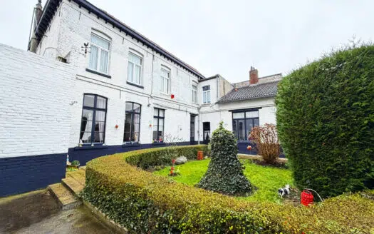 GRANDE MAISON FAMILIALE !