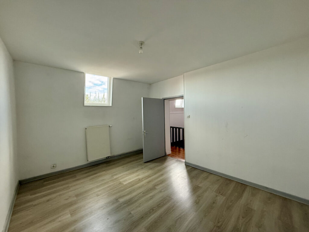 photo_0f9c076099c54276357fb01259a6726e-28309