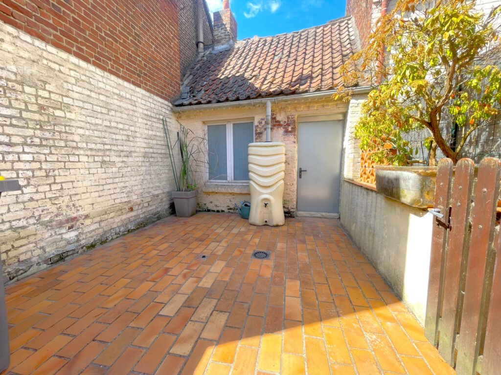 photo_1836ff63076457cbd148648a34903d89-28554