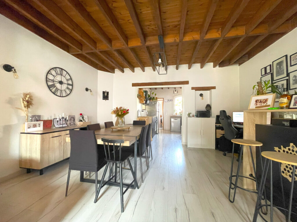 photo_1d77e196918ffaedf2a8f20b3920178b-28657