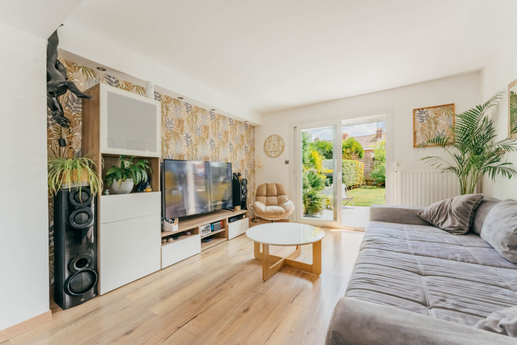 photo_4a7ecd6ca842f7ef2f993fdc450c7280-28643