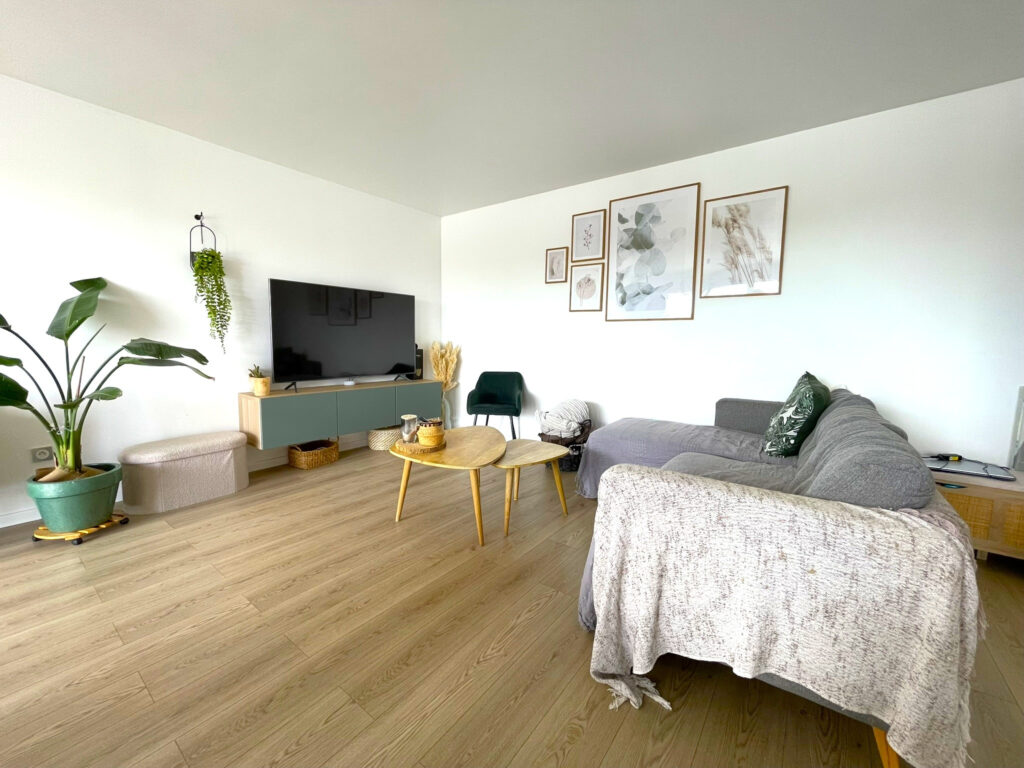 photo_6a3e66c54b36de3cb2cd982227d1b323-28686