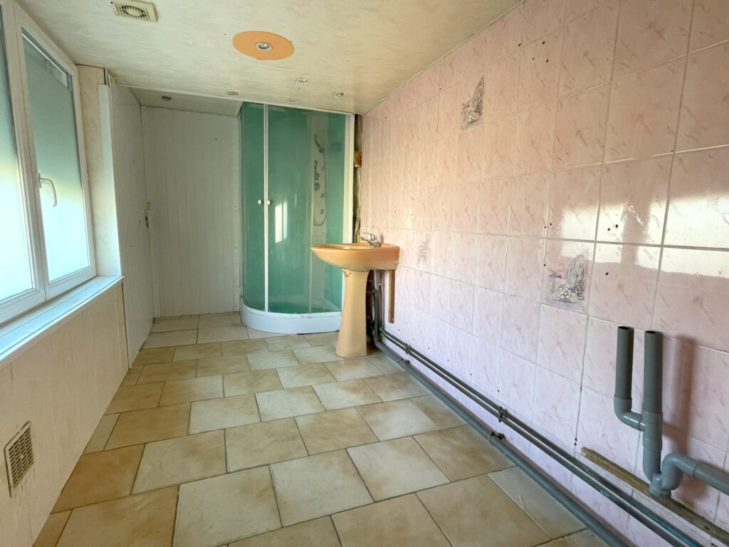 photo_7118136dbf6c08f4f8be2a1440e96a38-28483