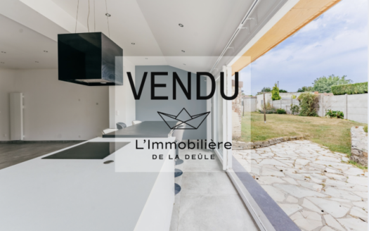 BEAUX VOLUMES POUR CETTE RENOVATION DE QUALITE !