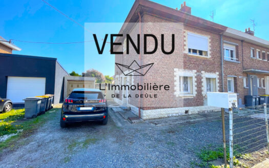 MAISON – BEAU POTENTIEL – A RENOVER