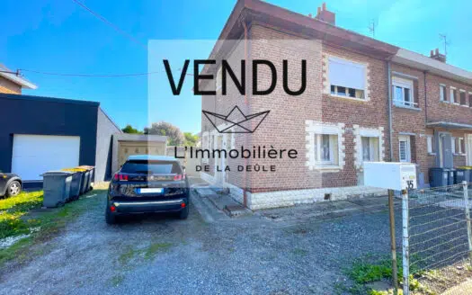 MAISON – BEAU POTENTIEL – A RENOVER