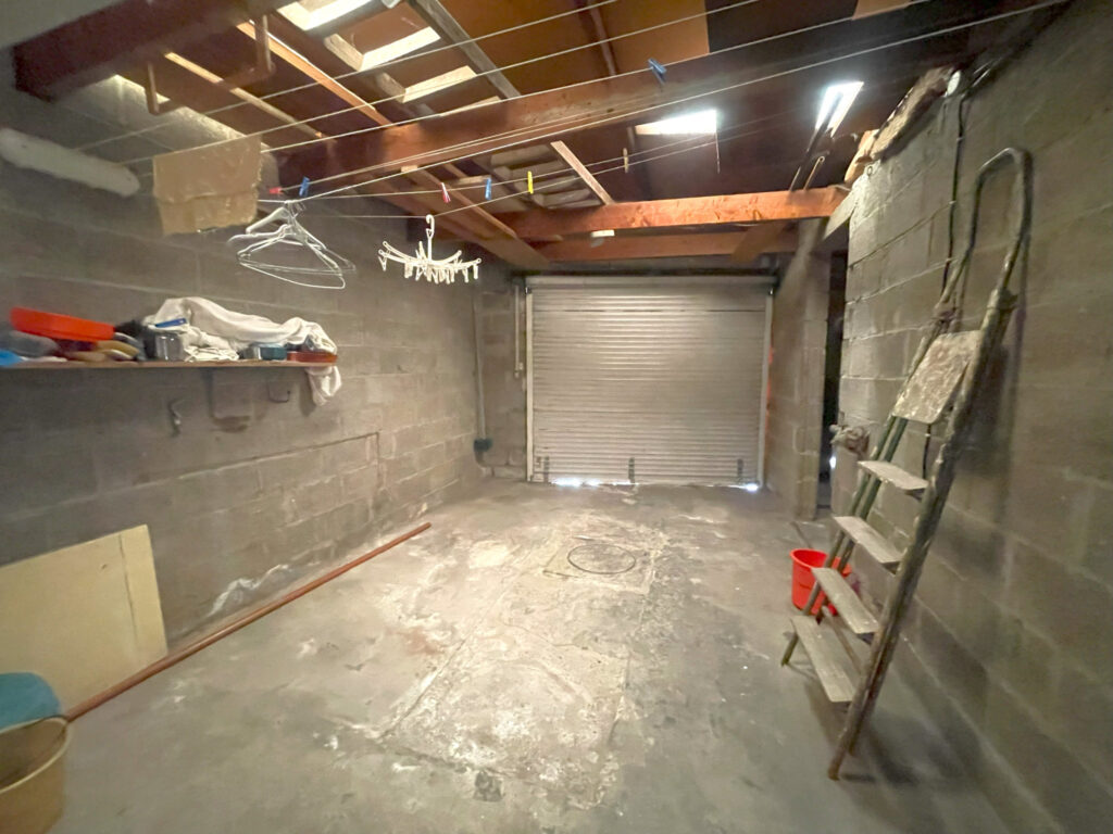 photo_b3ec384a31c6a865a12d9f43396fcbc3-28554