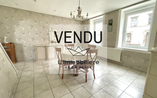 CHARMANTE MAISON SEMI PLAIN-PIED