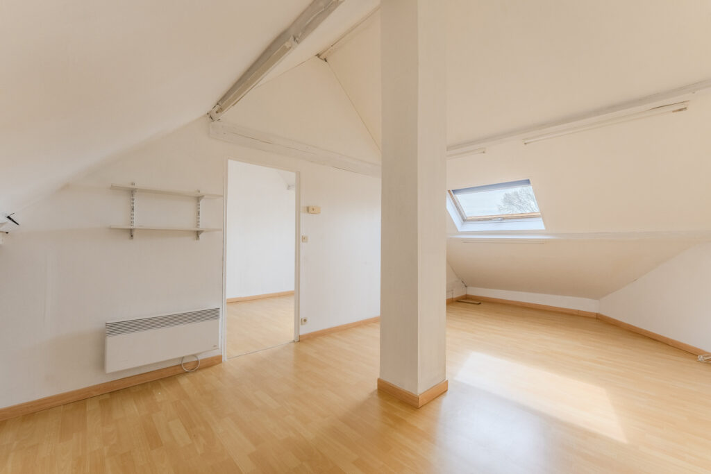 photo_3e22c06784816eb0377b770bb2e8821c-29120