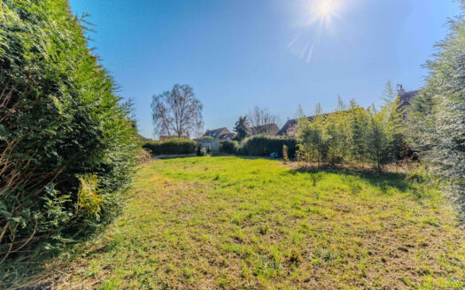 TERRAIN EN SECOND RANG !