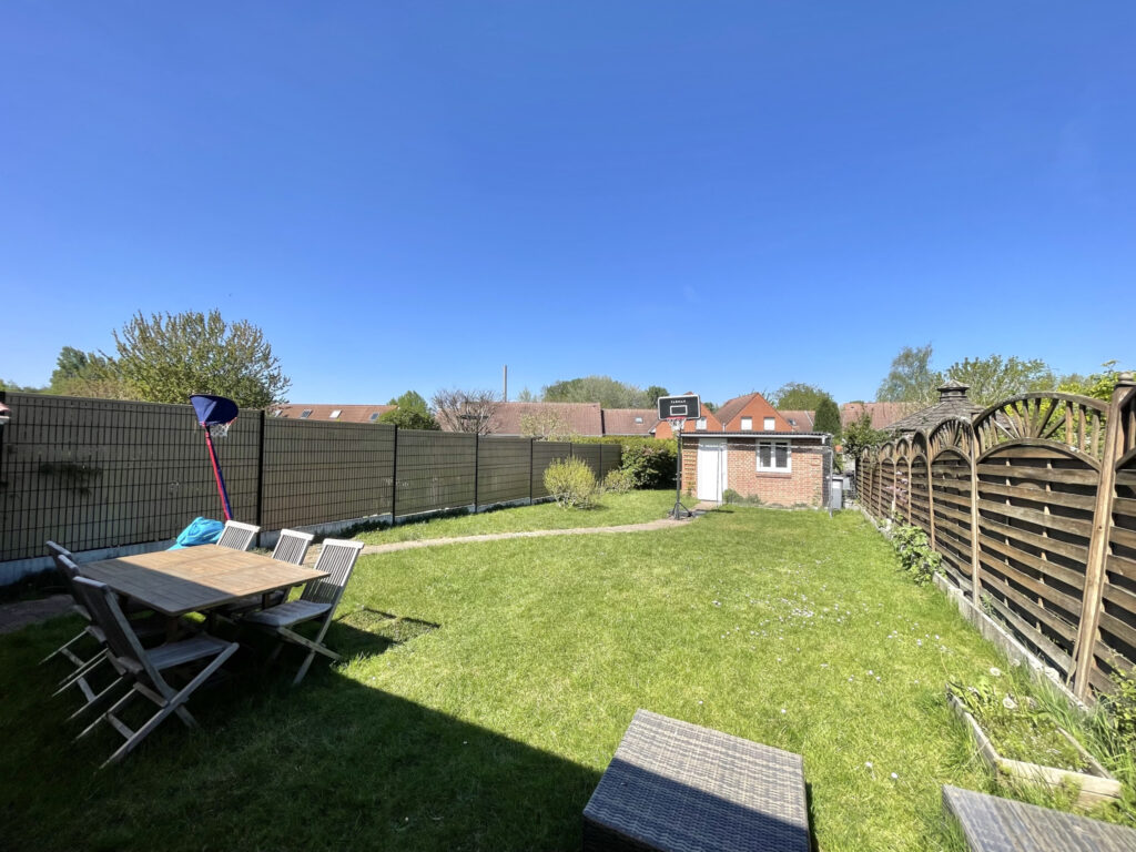 photo_95aa045e96374962b6e6714711856e3c-29108