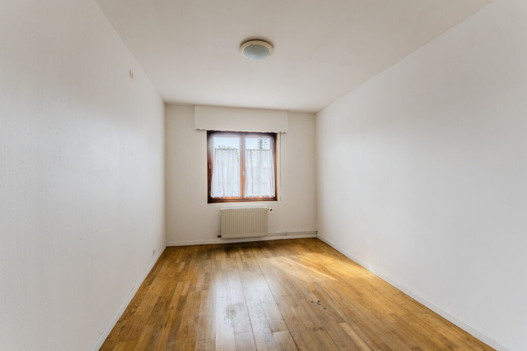 photo_d8c1c3a2d945f278b5dbe7b3a2d51a29-29120