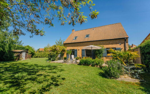 MAISON INDIVIDUELLE en SEMI PLAIN-PIED – SECTEUR PRISE !