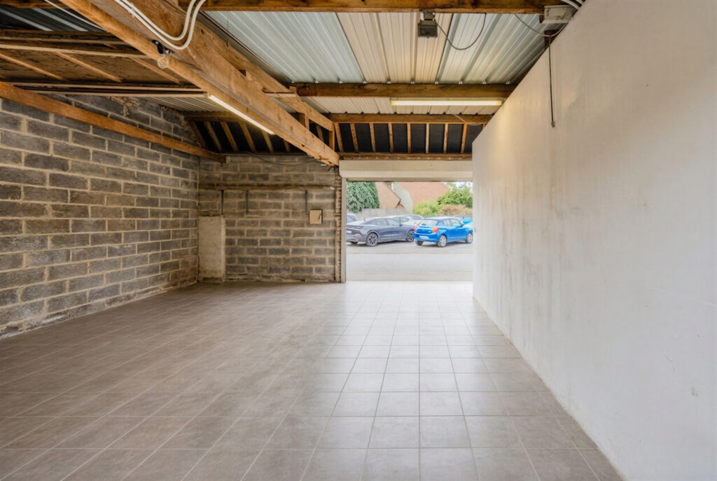 photo_f53046ee8a7d099c731950d1df251d2f-29120