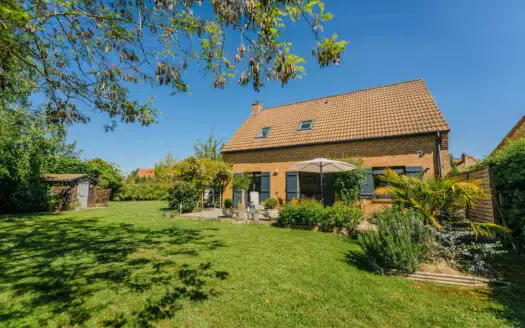 MAISON INDIVIDUELLE en SEMI PLAIN-PIED – SECTEUR PRISE !