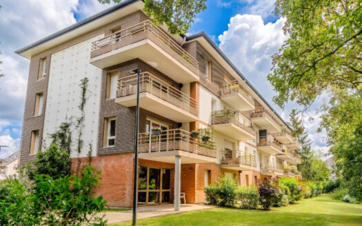 BEL APPARTEMENT TYPE 3 IDEALEMENT SITUEE !