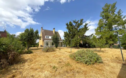 JOLIE MAISON INDIVIDUELLE SUR 1000 m2 !