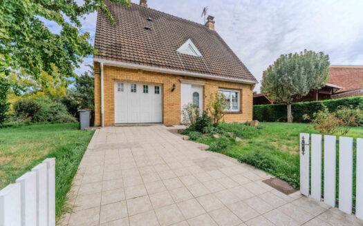 JOLIE MAISON INDIVIDUELLE SUR 1000 m2 !