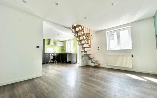MAISON AU CALME, IDEAL 1ER ACHAT OU INVESTISSMENT LOCATIF !