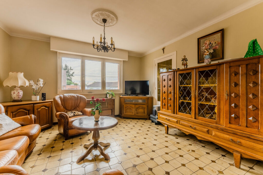 photo_01a179fd37a33359f8b726bec6804f2f-31751-0.jpg