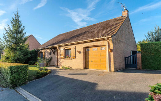 PLAIN-PIED AVEC JARDIN ET GARAGE EN VIAGER !
